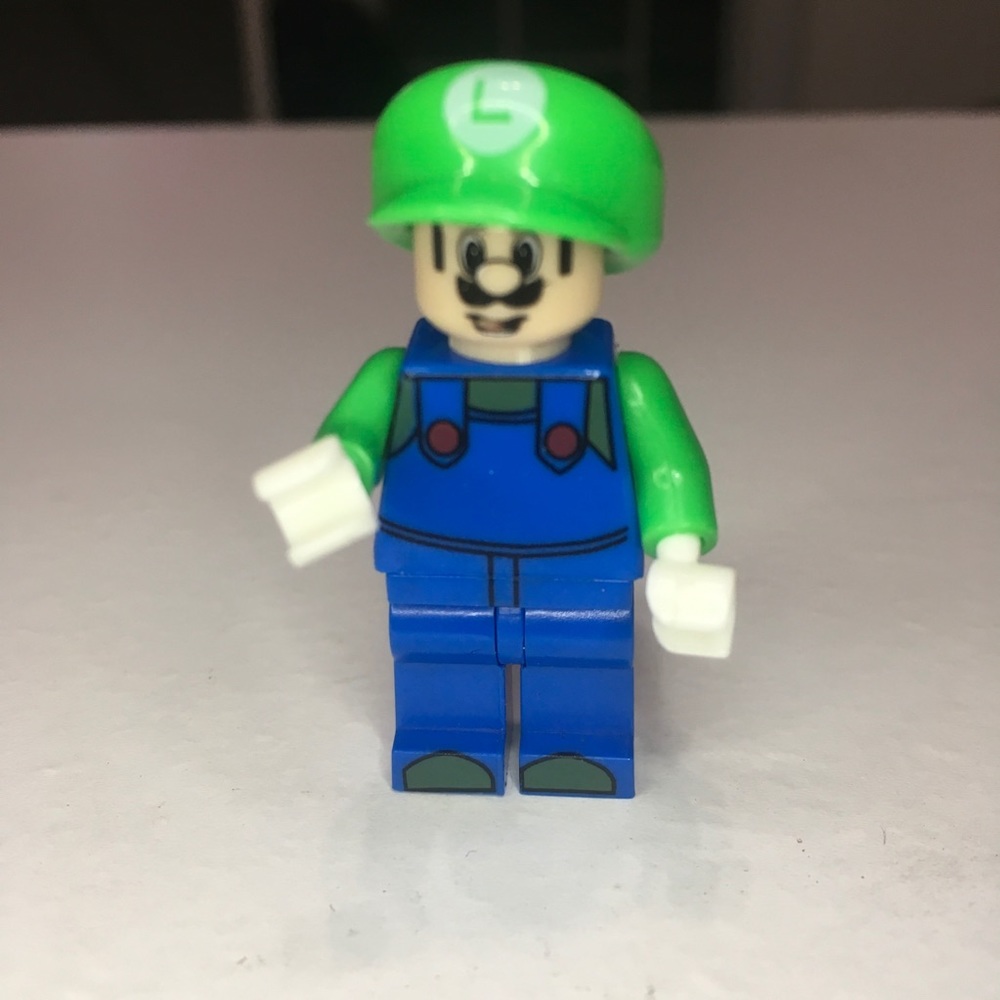 Mini figure Luigi